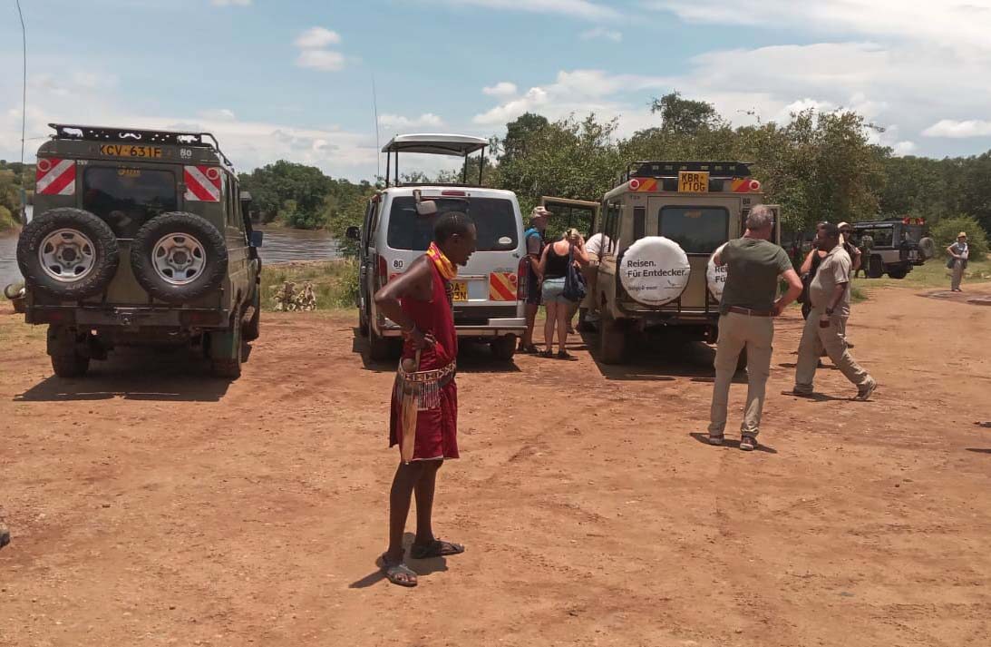 Affordable-Game-drives-with-Emars-Transport-and-Tours