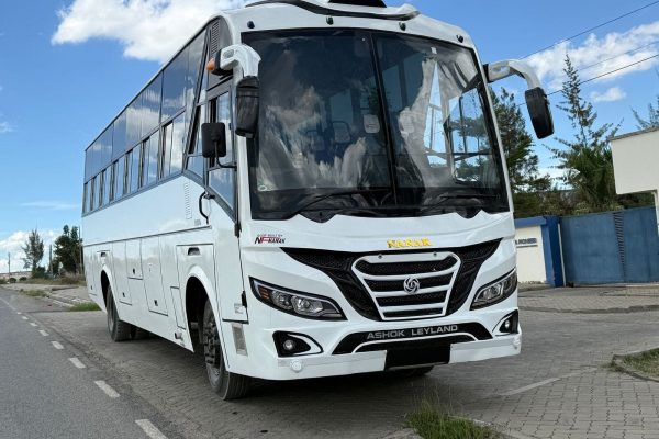 Corporate-buses-for-hire-near-me